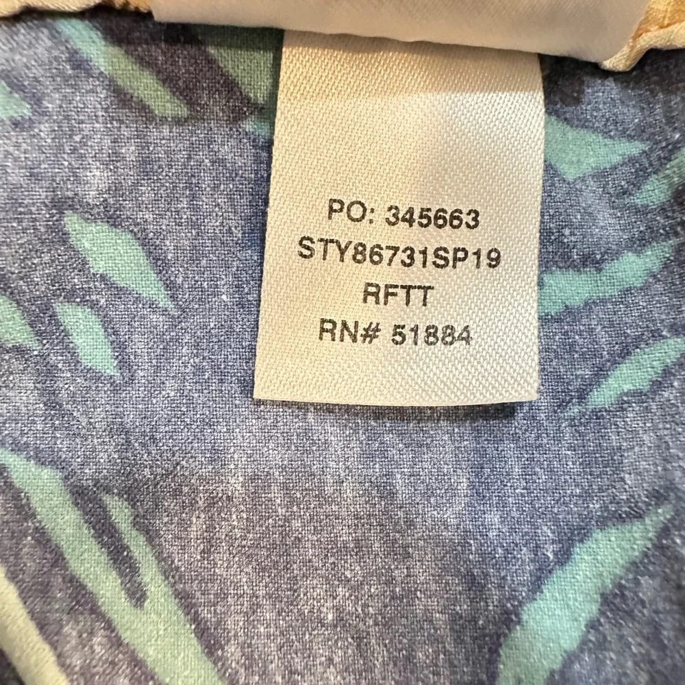 Patagonia Board Shorts Trunks Scallop Hem Wavefarer Mens 30 Blue Peach Palm Leaf